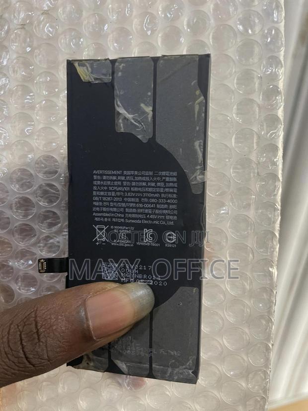 Icloud Batteries for iPhone Xr and 11