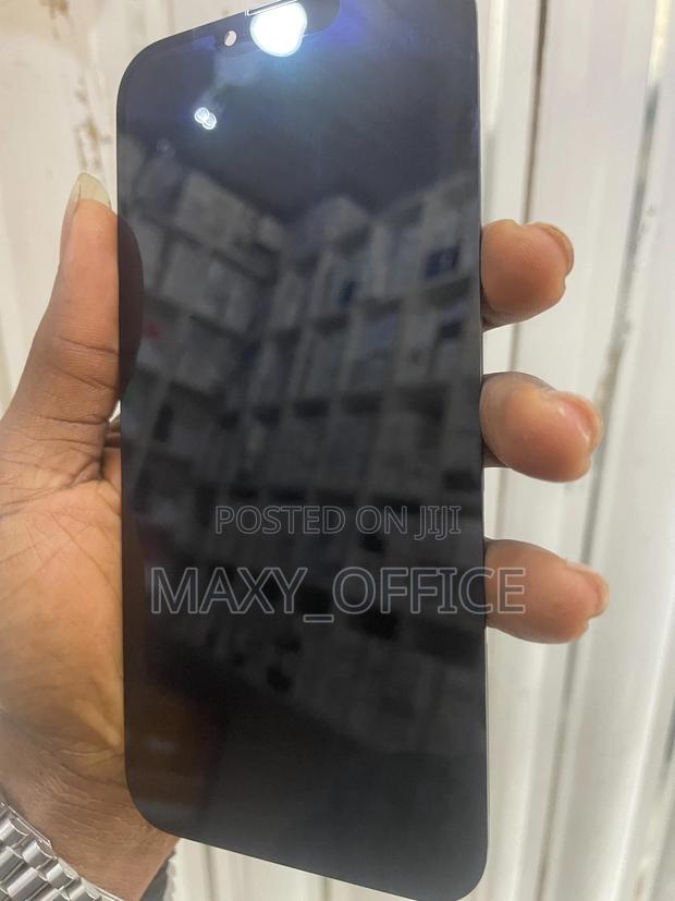 Icloud Screen for iPhone 13 Pro Max