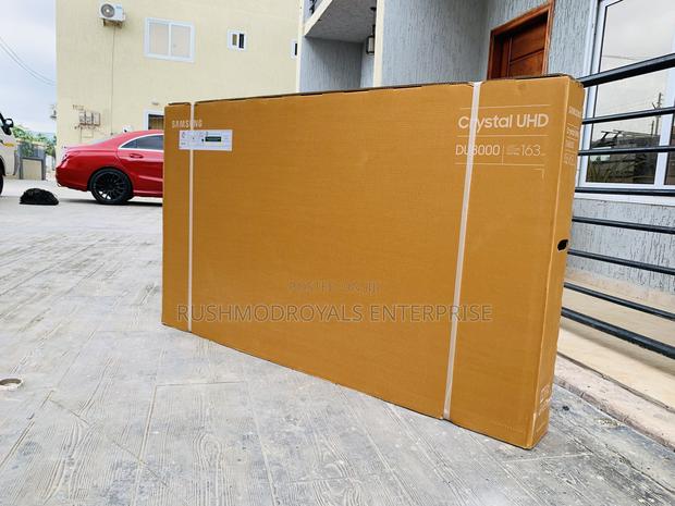 Samsung 65” Crystal Uhd Du8000 Tizen Os Smart Tv · Photo 3