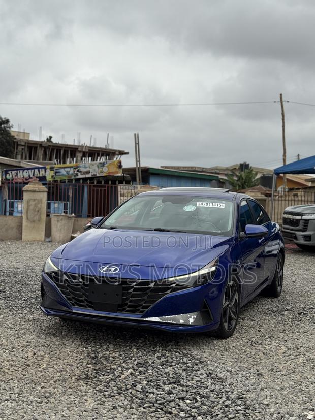Hyundai Elantra Limited 2021 Blue