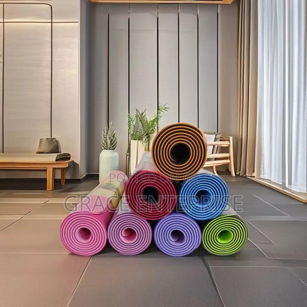 Beautiful and Unique Yoga Mat in Diff Colors · Photo 2