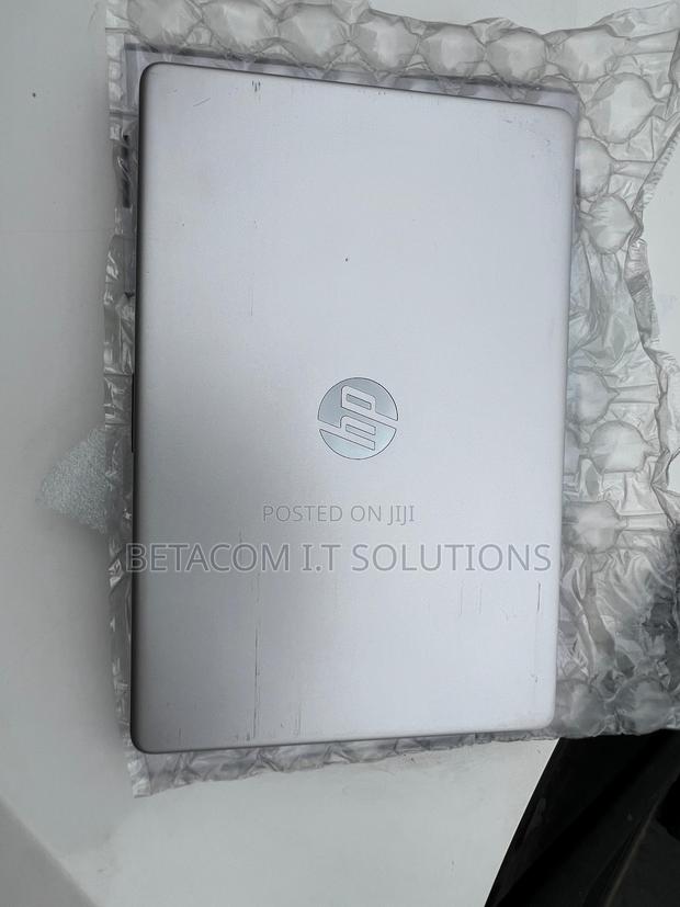 Laptop HP 15-dy1031wm 8GB Intel Core i3 SSD 256GB · Photo 2