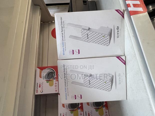 Wireless N300 Universal Range Extender photo 2