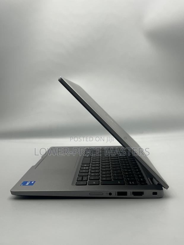 New Laptop Dell Latitude 5320 16GB Intel Core I5 SSD 256GB photo 2