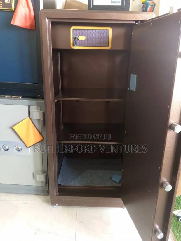 A Very Strong and Heavy Metal Fireproof Safe