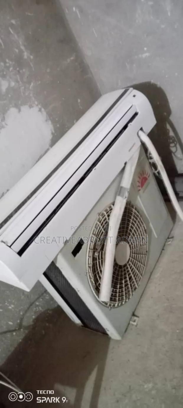 Robust Air Conditioner for Sale photo 2