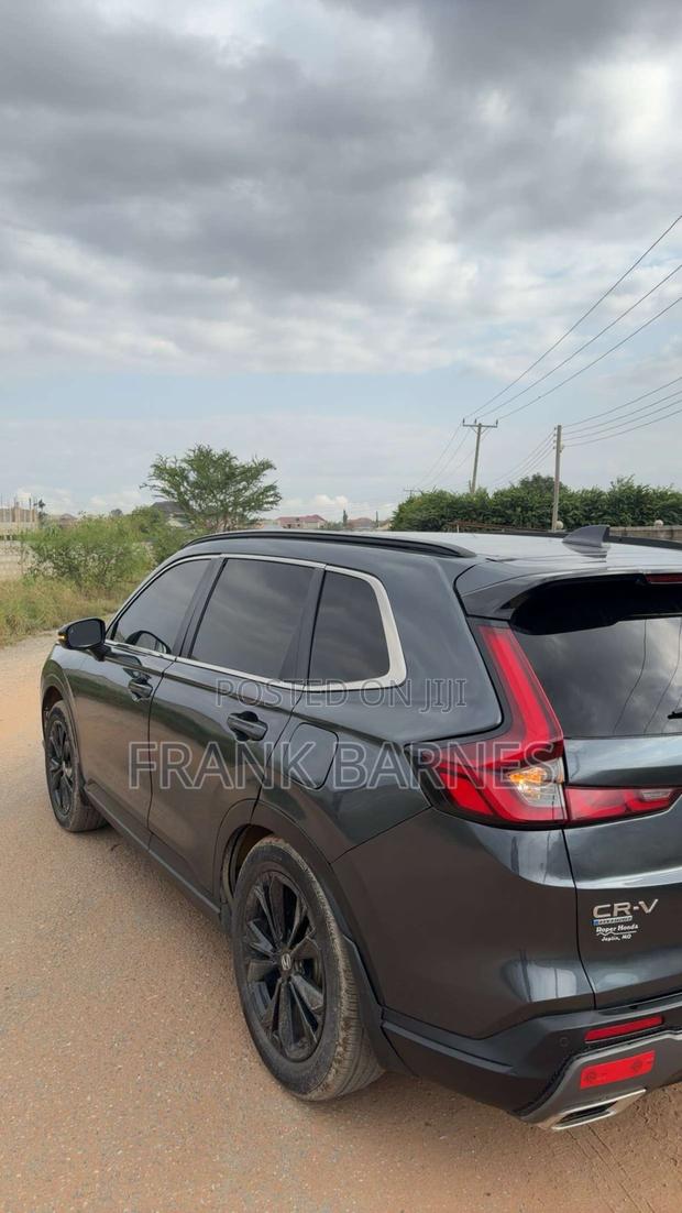 Honda CR-V 2025 Gray