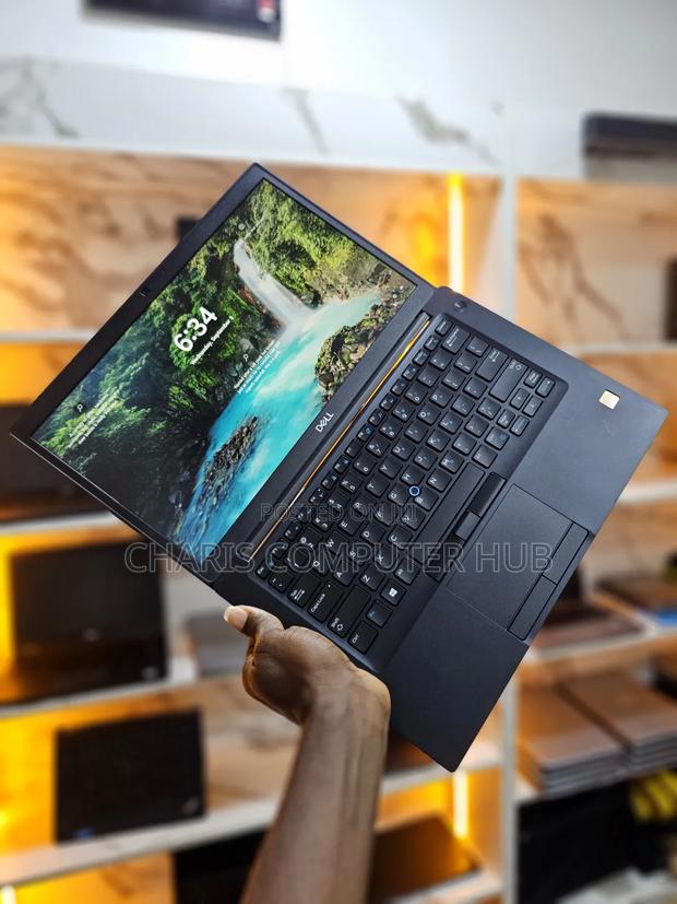 Laptop Dell Latitude 7490 16GB Intel Core i7 SSD 256GB photo 4