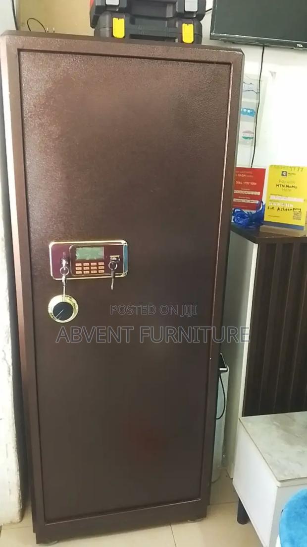 Digital Fireproof Heavyduty Safe (150 By 60 Cm) · Photo 3