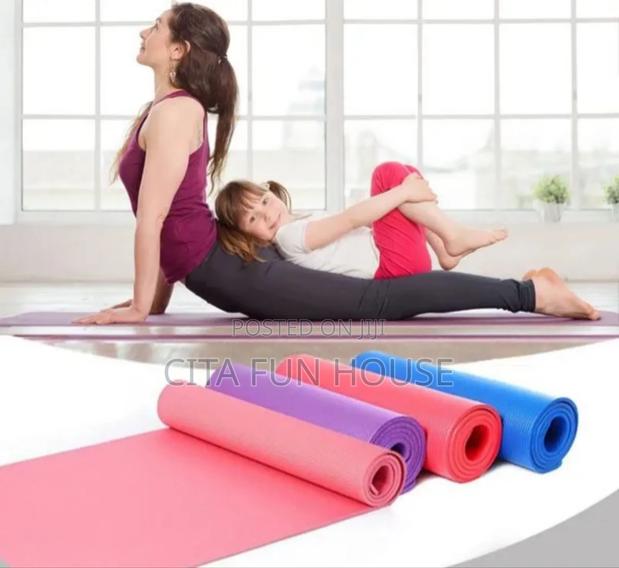 Double Sided Yoga Mat / Gym Mat · Photo 3