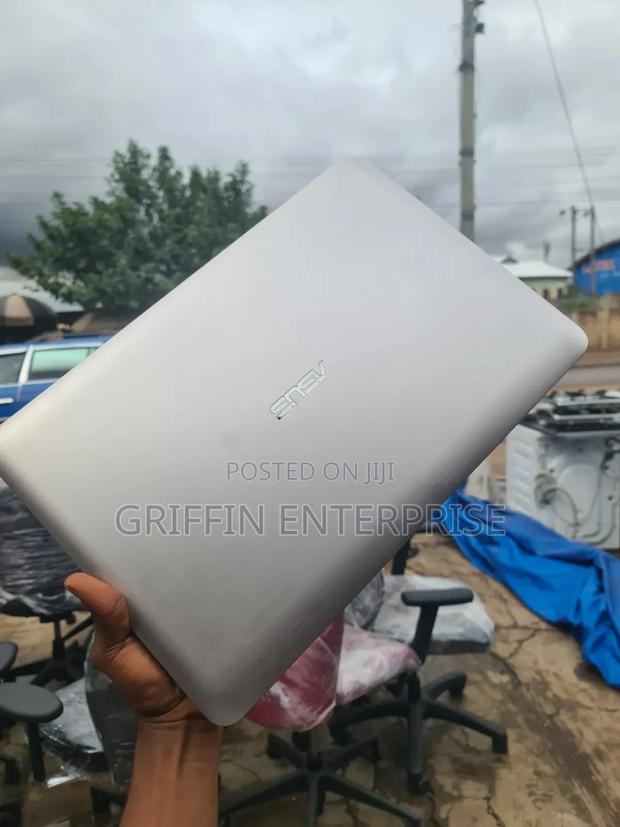 Laptop Asus X555LD 8GB Intel Core I5 SSD 256GB photo 3