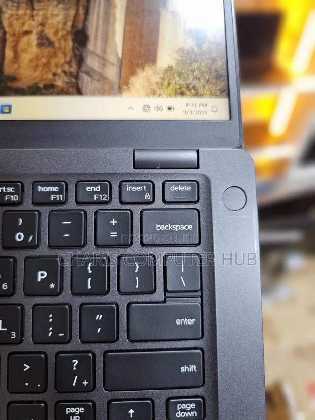 Laptop Dell Latitude 5400 16GB Intel Core i7 SSD 256GB photo 3