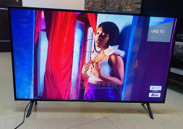 Uk Used Samsung Crystal Display Uhd HDR Smart 43 Inches photo 4