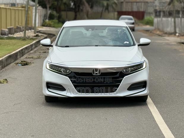 Honda Accord LX 2018 White