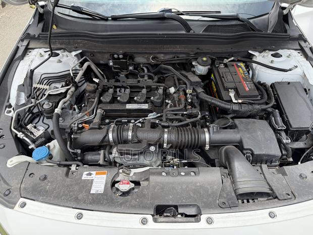 Honda Accord LX 2018 White