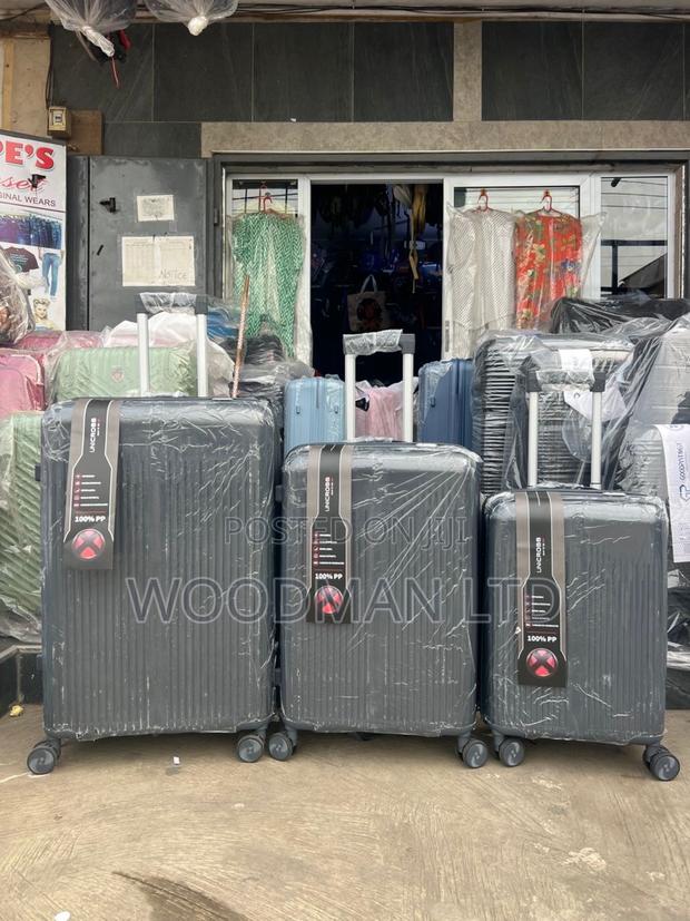 Anticrack Durable Suitcase · Photo 4