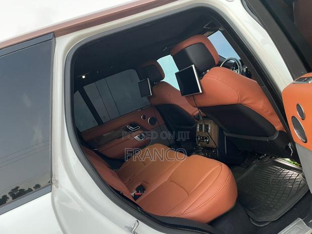 Land Rover Range Rover Vogue 2019 White