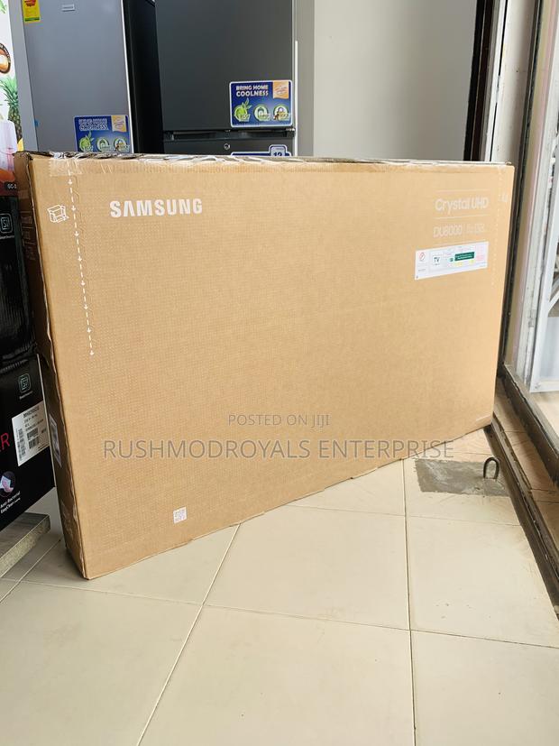 Samsung 55”Du8000: Slim Air Design Crystal Uhd Smart Tv · Photo 3