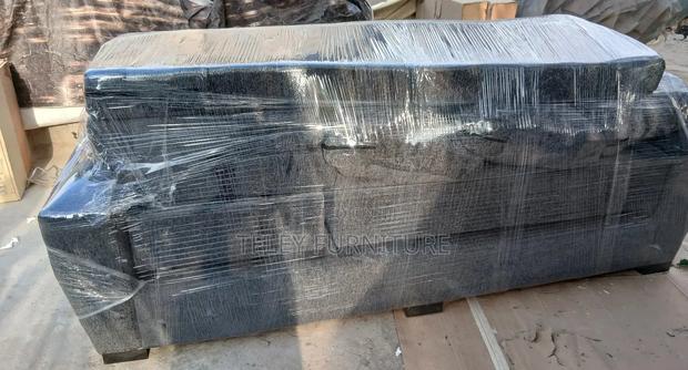 New Lliving Room Sofa · Photo 2