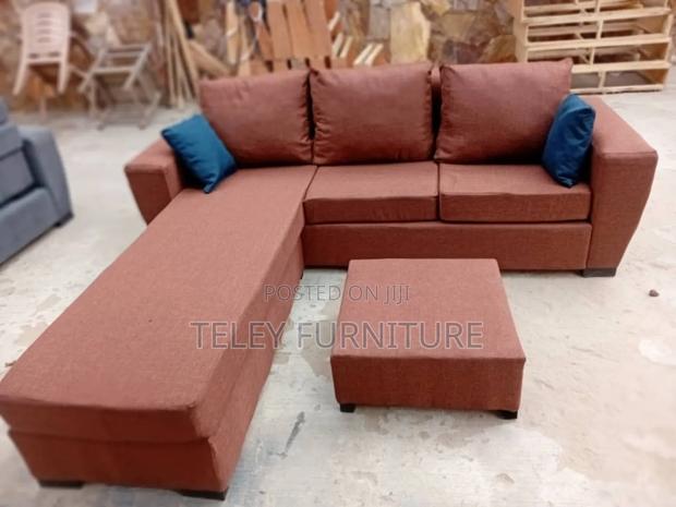 New Modern Sofa · Photo 2