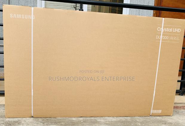 Samsung 65" Crystal Uhd Du7000: Vivid for Immersive Viewing · Photo 3