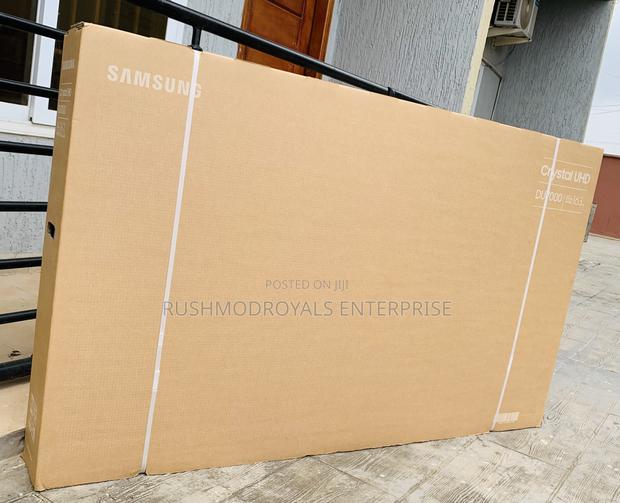 Samsung 65" Crystal Uhd Du7000: Vivid for Immersive Viewing · Photo 4