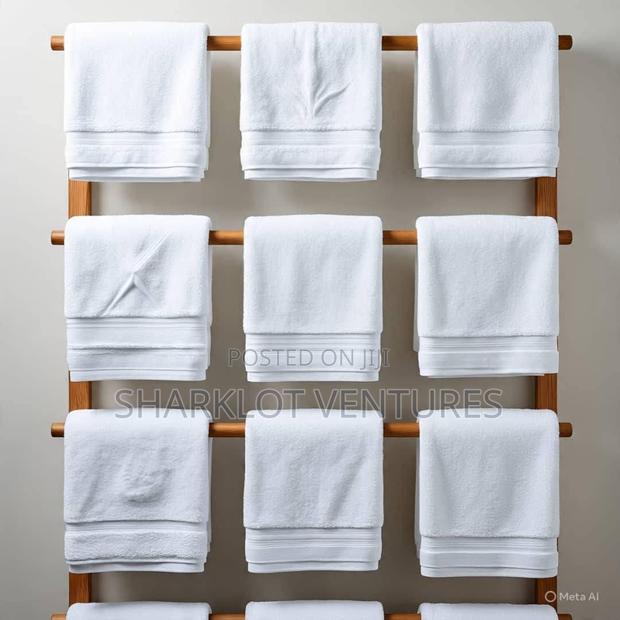 Pure Cotton Shower Towel for Hotels, Apartments Etc.