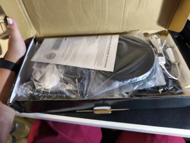 Professional Condenser Studio Microphone photo 3