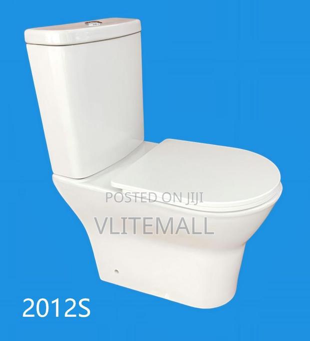Water Closet - Square Toilet Seat 2012s · Photo 2