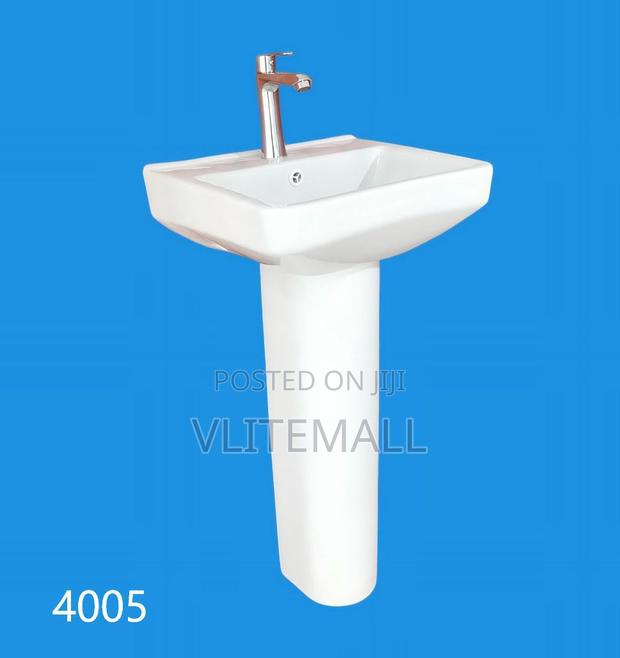 Pedestal Basin - Wash Hand Basin - Bathroom Sink · Photo 2