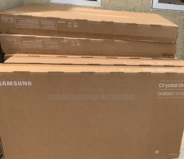 Samsung Du8000 55" Smart Tv With Dynamic Crystal Color · Photo 3