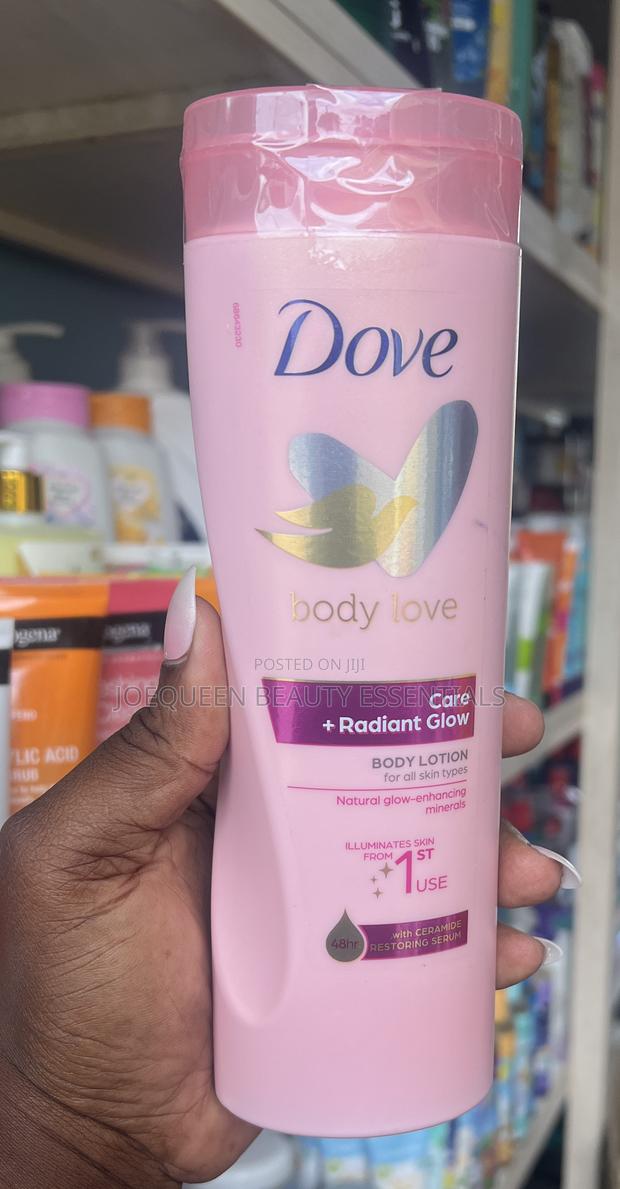 Dove Care And Radiant Glow Body Lotion · Photo 1
