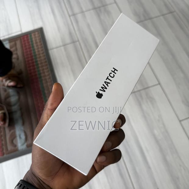 Apple Watch Se 2nd Generation (Gps+Cellular) 44mm · Photo 4