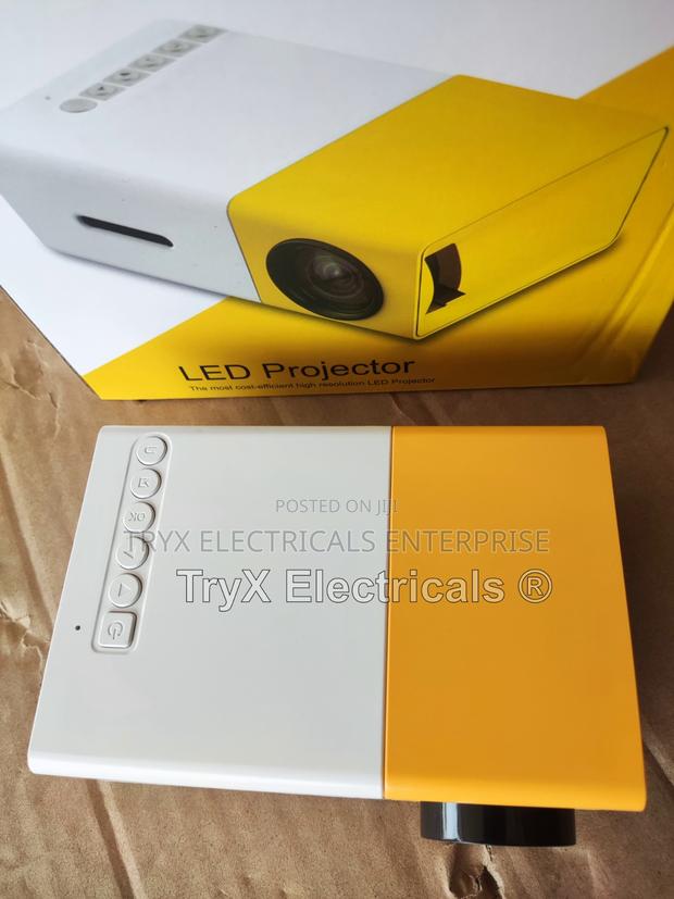 Portable Projector photo 4