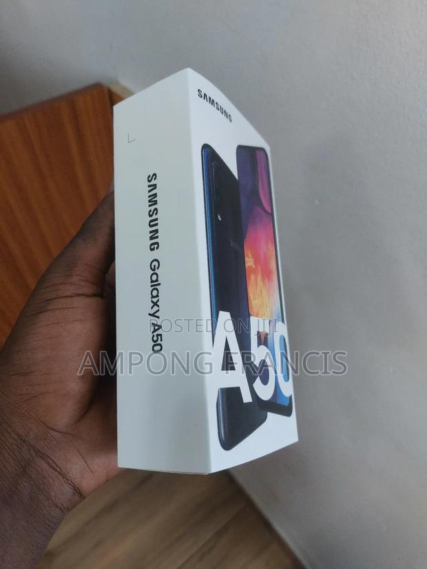 New Samsung Galaxy A50 64 GB · Photo 2
