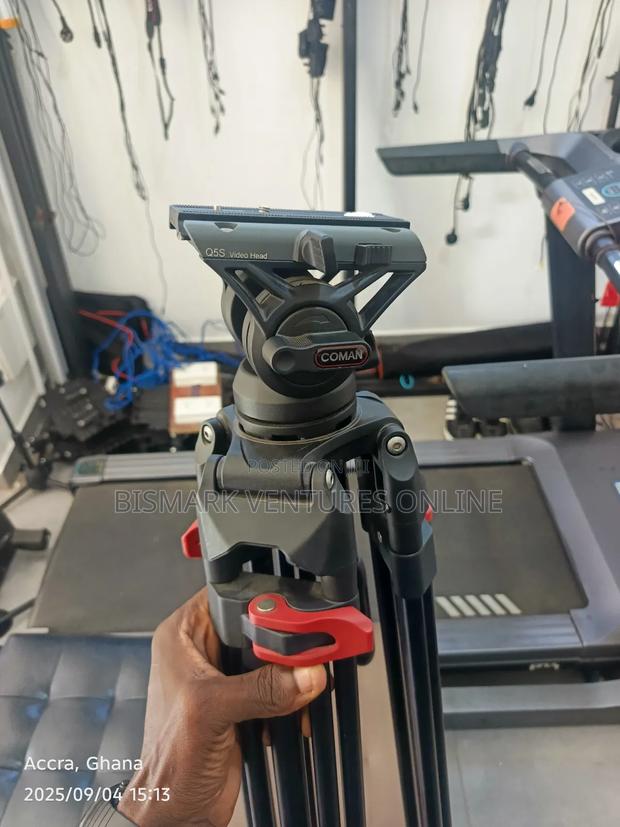 Heavy Duty Aluminum Tripod, Home Use photo 5