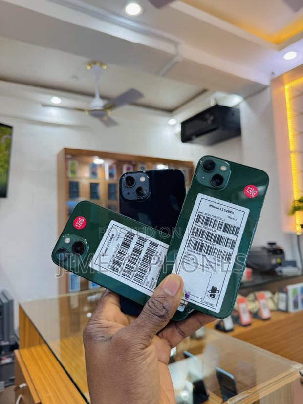 Apple iPhone 13 128 GB