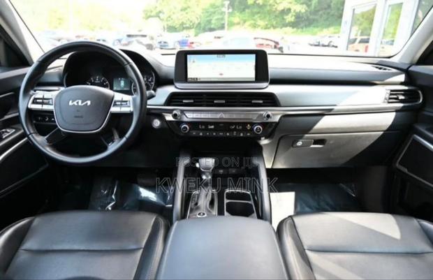 Kia Telluride 2022 Gray photo 5