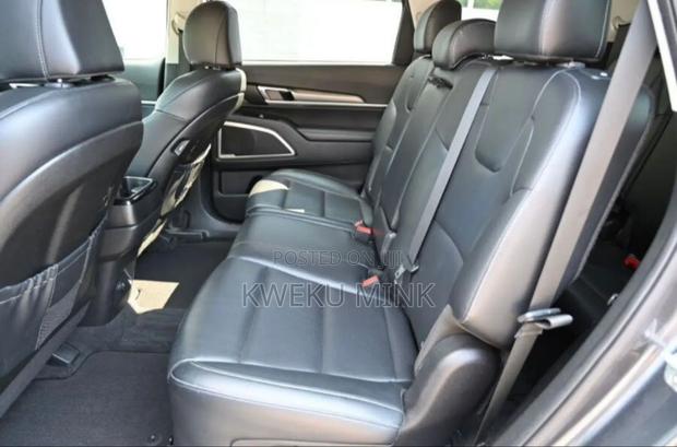 Kia Telluride 2022 Gray photo 7