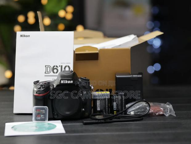 Nikon D610 + 2 Batteries + Several Accessories + 8months Warranty)