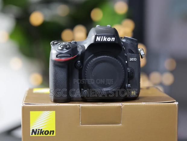 Nikon D610 + 2 Batteries + Several Accessories + 8months Warranty) photo 2