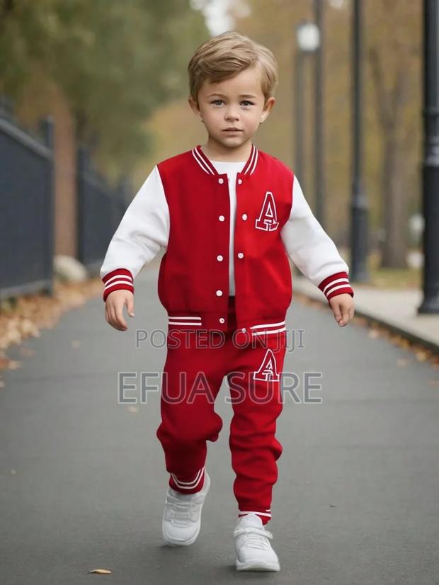 Two Pieces Young Boy Hoodie Sweatshirt and Sweatpants photo 2