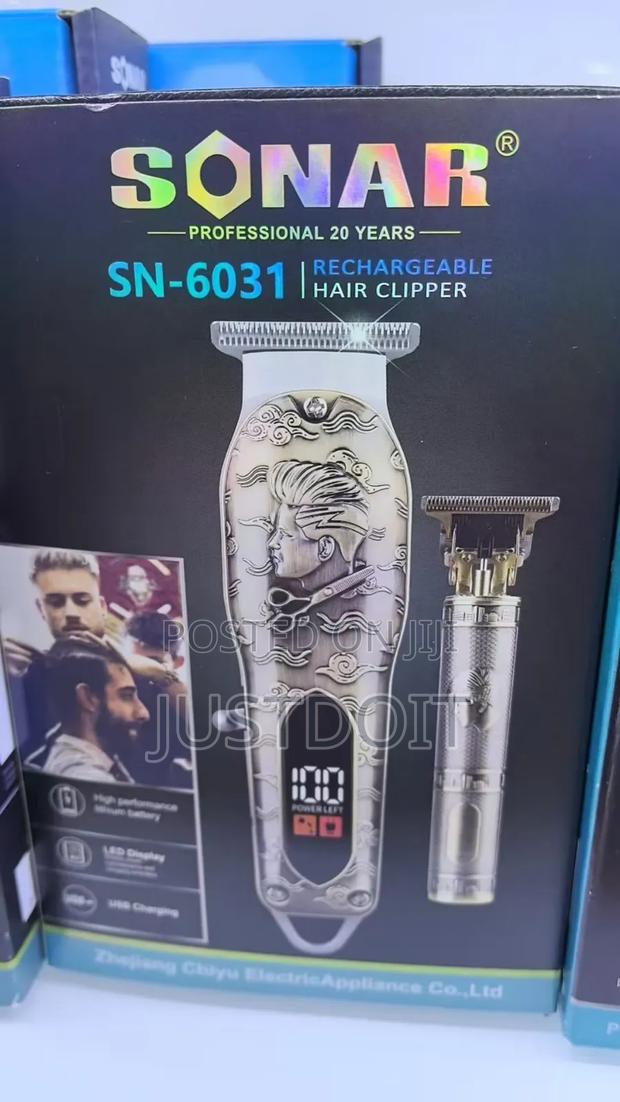 Luxury 2-in-1 Hair Beard Clipper Kit · Photo 2