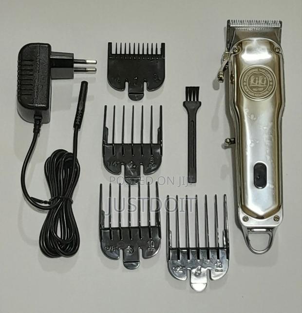 Kiki Rugged Metal Hair Clipper for Barbers and Home Use. · Photo 2