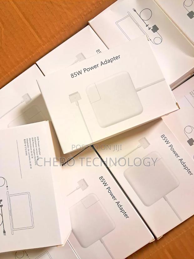 Macbook Pro Charger 85w photo 2