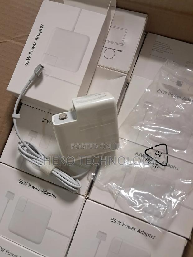 Macbook Pro Charger 85w photo 3