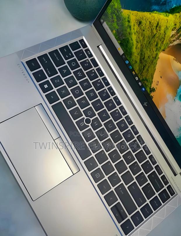 Laptop HP EliteBook 830 G6 8GB Intel Core I5 SSD 256GB photo 3