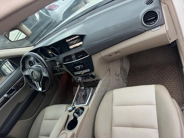 Mercedes-Benz C250 2014 White
