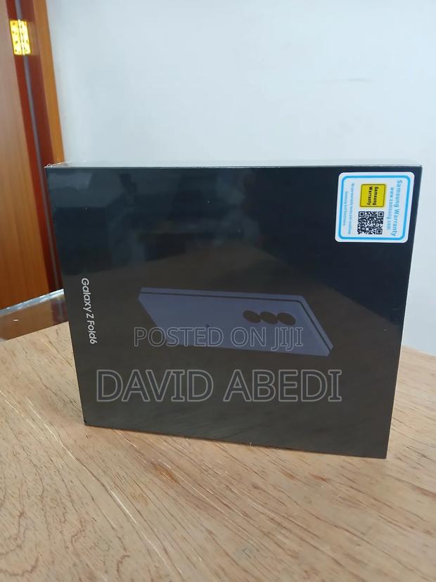 New Samsung Galaxy Z Fold6 256 GB Blue