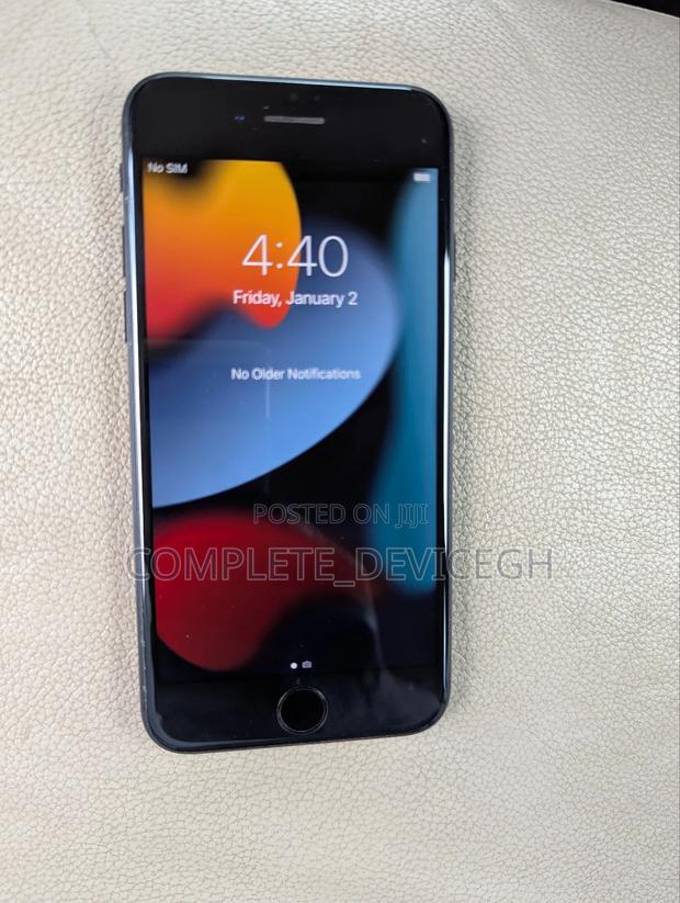 Apple iPhone 7 32 GB Black